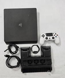 PS4 Slim 500 Gb + bundle giochi