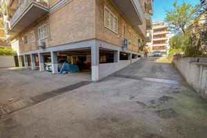 Box / Garage di 10 m² a Roma