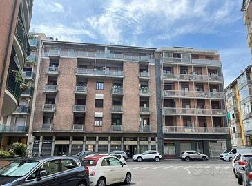 Immobile in asta di 63 m² con 2 locali a Torino