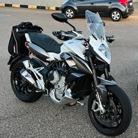 Mv Agusta STRADALE 800 SPORT / TOURING