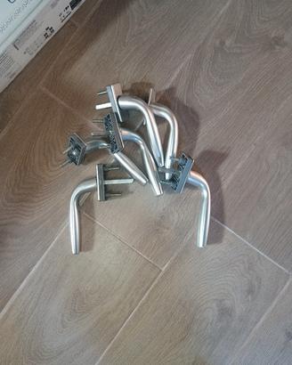 maniglia per finestre e balconi 