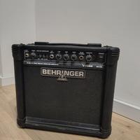 Amplificatore per chitarra elettrica 