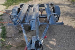 CARRELLO/RIMORCHIO PORTAMOTO CRESCI TM6 CON RAMPA