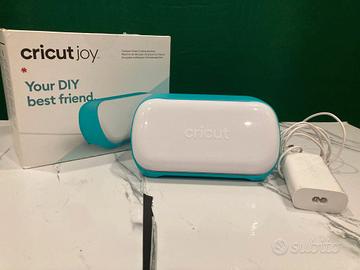 Plotter da taglio Cricut Joy + alimentatore + acce