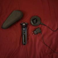 Rasoio philips serie 5000 skiniq