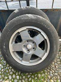 4 Cerchi Jeep Wrangler 235 65 r17 Dunlop