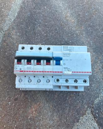 Interruttore magnetotermico salvavita 0,3 a