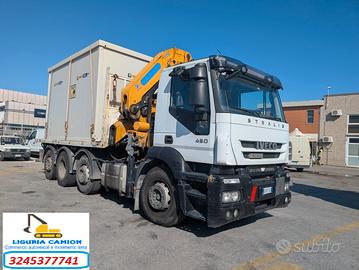 IVECO STRALIS 450 anno 2011 4 assi 8x2 GRU