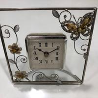 Orologio vetro e pietre lavorate