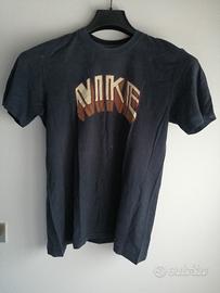 T shirt Nike Vintage 