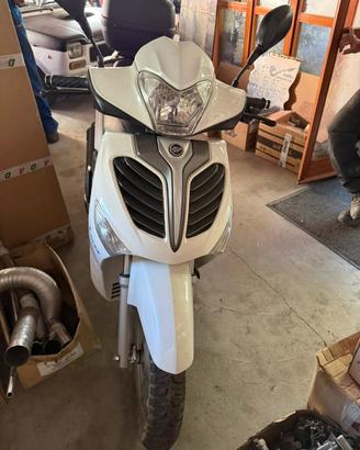 Scooter Keeway 150