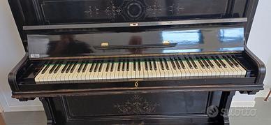 Pianoforte verticale Rossenfranz.