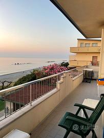 Appartamento sul mare con vista Isole Eolie