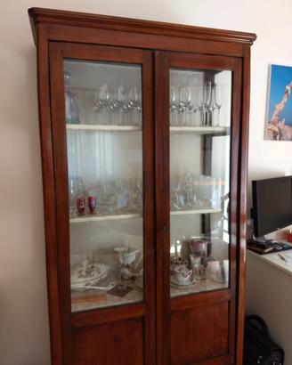 Vetrina in Noce  fine 800