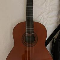 Chitarra acustica yamaha c40 con accordatore
