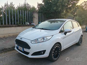 Ford Fiesta 2015 1.5 TDCi 75 CV Neopatentati 