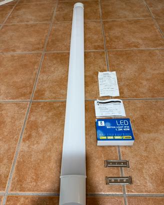 PLAFONIERA LED 120cm