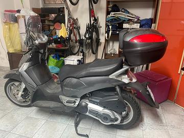 Aprilia Scarabeo 500 light