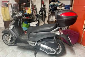Aprilia Scarabeo 500 light