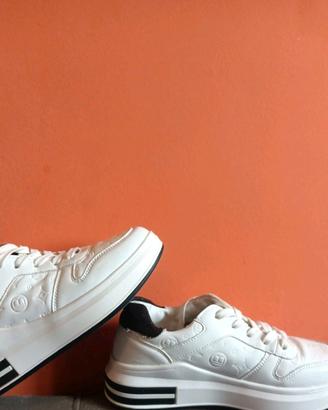 scarpe laura Biagiotti 