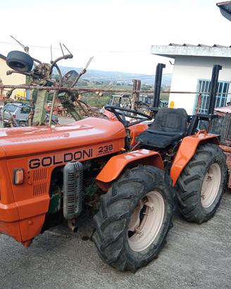 Goldoni 238 Universal