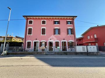 3 LOCALI A SOMMACAMPAGNA