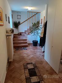 Casa su tre lati ristrutturata rif. pa154555