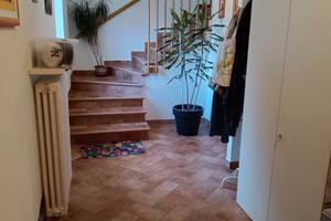 Casa su tre lati ristrutturata rif. pa154555