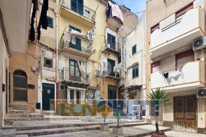 MONOLOCALE A MONREALE
