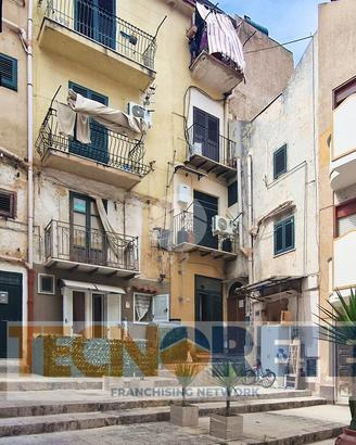 MONOLOCALE A MONREALE