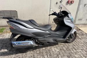 Burgman 400