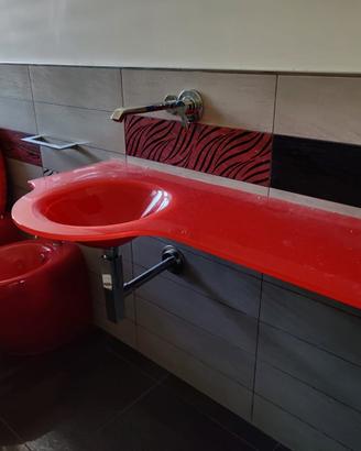 Sanitari bagno rossi (wc, bidet, lavabo)