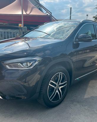 Mercedes-benz GLA 200 d Automatic Sport