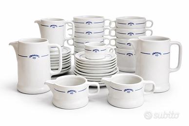 Servizio da 12 - tazze/ brocca/ piattini