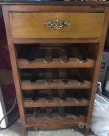 Mobile portabottiglie