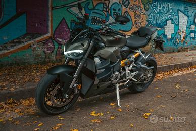 Ducati Streetfighter V2 (2024)