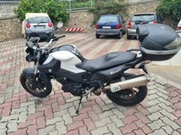 Bmw f 800 r