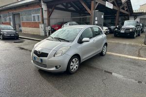 Toyota Yaris 1.3 5 porte Navi