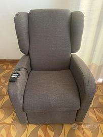 Poltrona relax alzapersona elettrica