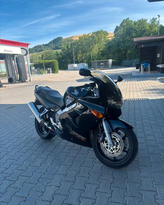 Honda VFR 800 Fi Iscritta FMI