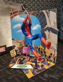 Spider Man Action Figure The Amazing + Card - Collezionismo In vendita ...