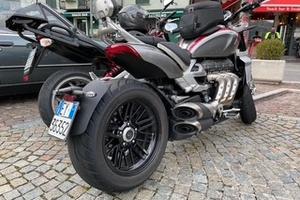 Triumph Rocket 3R- 2022