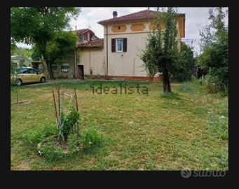 Casa indipendente parz ristrutturata