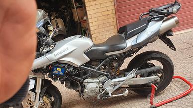 DUCATI MULTISTRADA 620