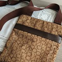 Borsa tracolla "Calvin Klein" 