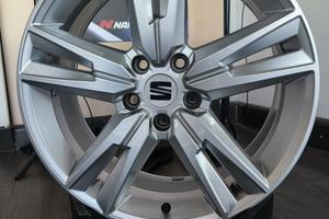 4 Cerchi in Lega 18" Originali SEAT