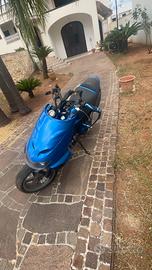 aprilia sr fari tondi