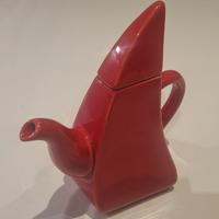 Teiera in ceramica rossa