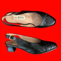 Scarpe Martina taglia 37 e mezzo