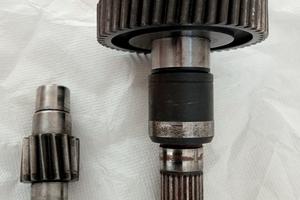 asse ruota e ingranaggi piaggio zip